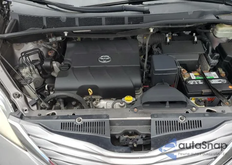 2016 Toyota Sienna Xle из США, поврежденный, VIN 5TDYK3DC2GS748842